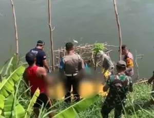 Mayat Misterius Ditemukan di Sungai Brantas Kediri, Polisi Lakukan Penyelidikan