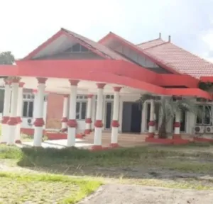 Pemilik Toko Elektronik Minta Pemda Melalui Bupati Halsel Bassam Kasuba Kembalikan Speaker Aktif Jika Tidak Bisa Bayar Utang 5,5 Juta