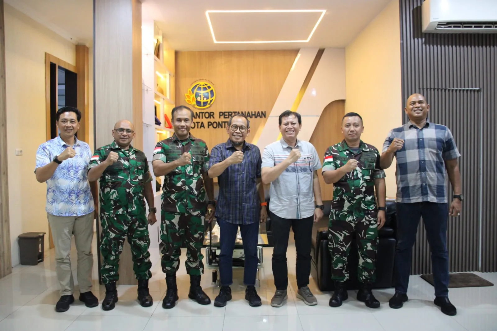 Danrem 121/Abw Jalin Silaturahmi dan Perkuat Sinergi dengan Badan Pertanahan Kota Pontianak