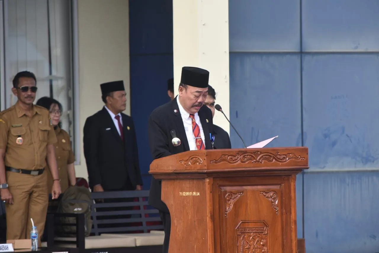 Lantik 615 Pejabat Fungsional, Sekda Sintang Tuntut Disiplin Tinggi dan Tingkatkan Kompetensi