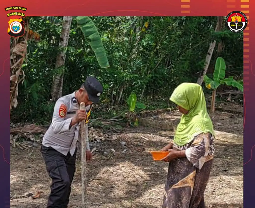 Dukung Program Presiden, Bhabinkamtibmas Desa Jorjoga Bersama Kelompok Tani Gelar Penanaman Bibit Jagung