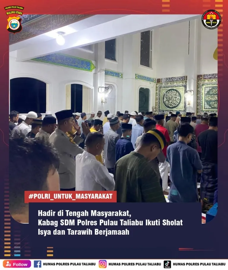 Hadir di Tengah Masyarakat, Kabag SDM Polres Pulau Taliabu Ikuti Sholat Isya dan Tarawih Berjamaah