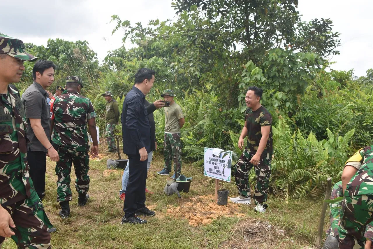 Wabup Sintang Hadiri Peninjauan Lokasi TMMD di Masuka Sintang