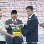 Prabowo Menyaksikan Langsung Penyerahan Hasil Sitaan Uang Negara Rp 11,4 T  Oleh Kejagung