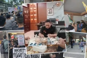 Ironis di Balik Gerbang Pemda Bekasi: Mahasiswa Adu Jotos dengan Petugas, Plt Bupati Lagi Asyik Makan Siang Bersama di Dalam Ruangan