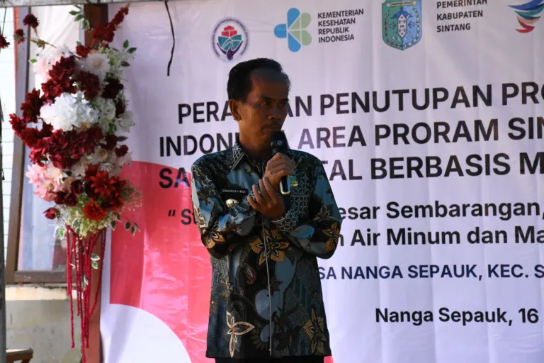 Bupati Sintang Wajibkan Semua Rumah di Kabupaten Sintang Miliki WC dan Tidak BAB Sembarangan