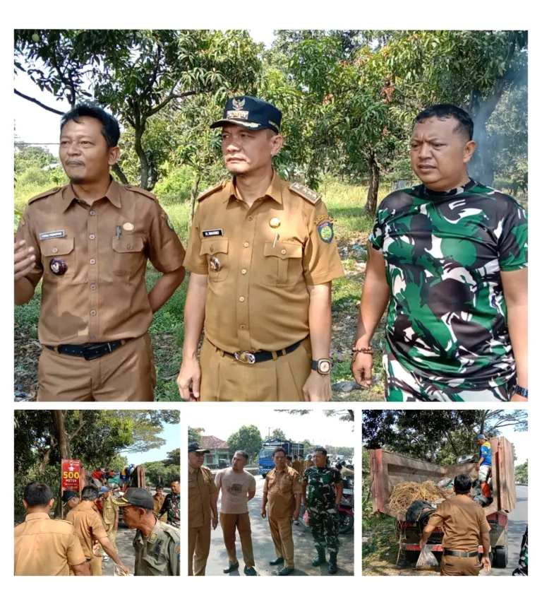 Sinergi Lintas Sektor: Pemcam Lohbener, Kuwu Desa Langut dan TNI Bersihkan Sampah pinggir jalan pantura Desa Langut